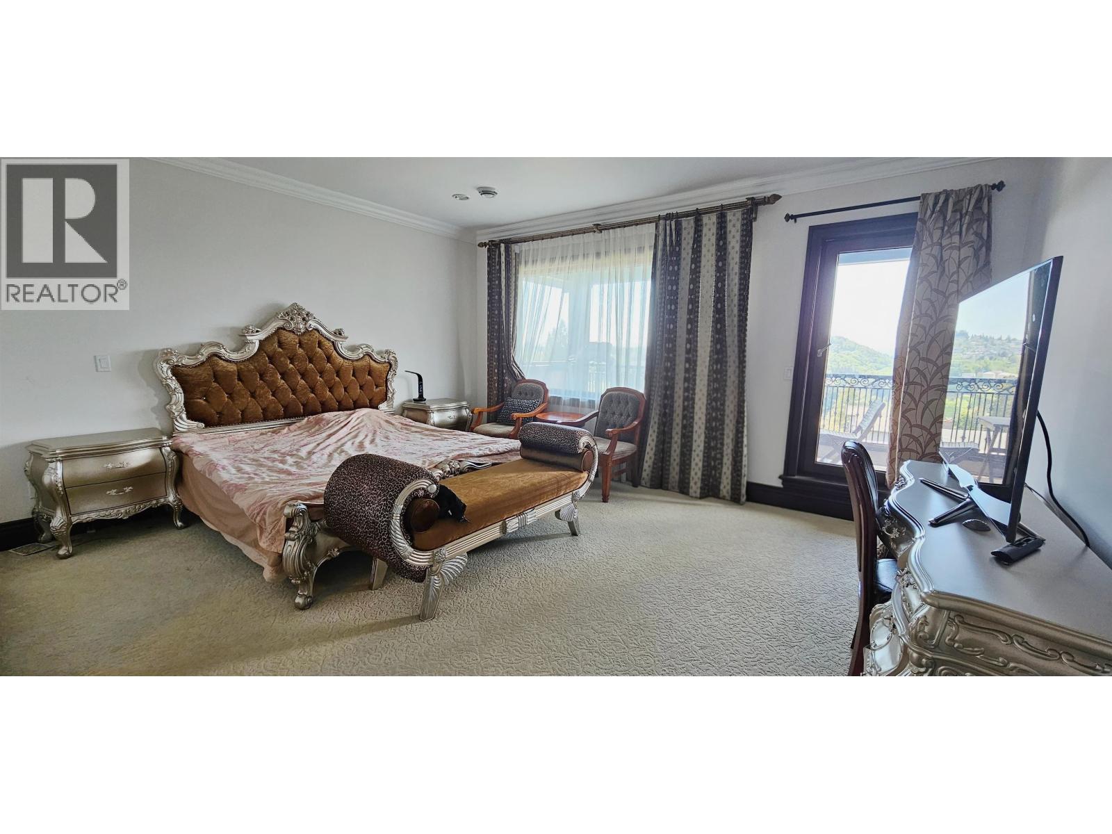 7282 Ridge Drive, Burnaby, British Columbia  V5A 1B5 - Photo 7 - R3073550