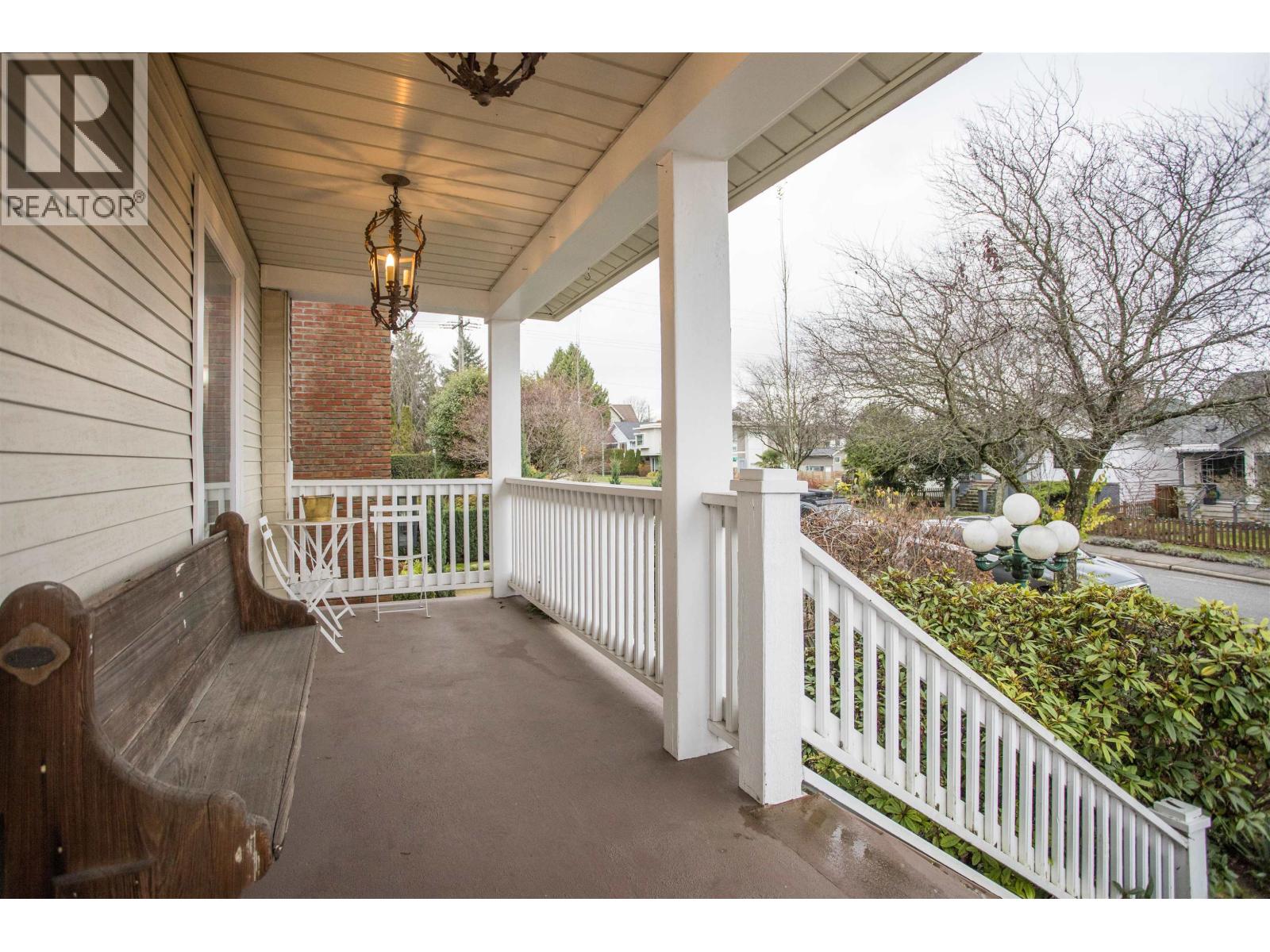 4116 Eton Street, Burnaby, British Columbia  V5C 1J9 - Photo 2 - R3073587