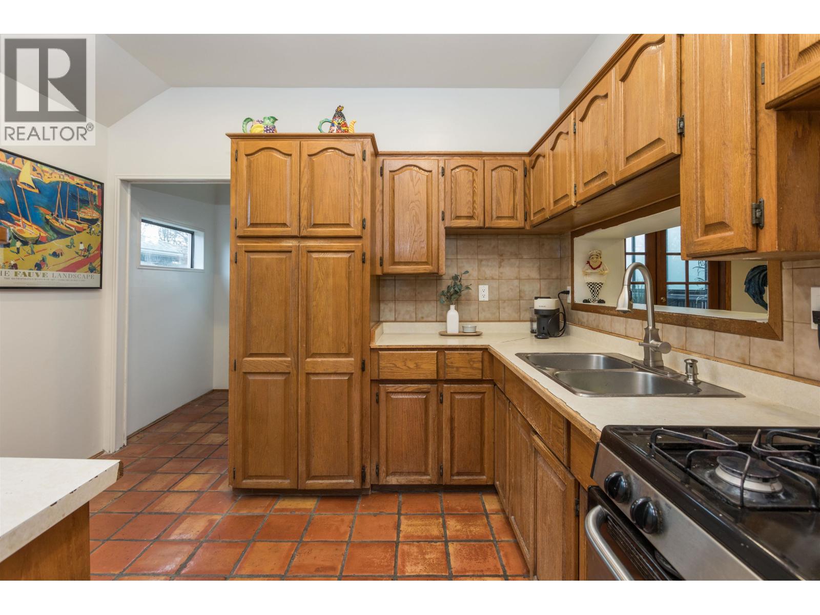 4116 Eton Street, Burnaby, British Columbia  V5C 1J9 - Photo 6 - R3073587