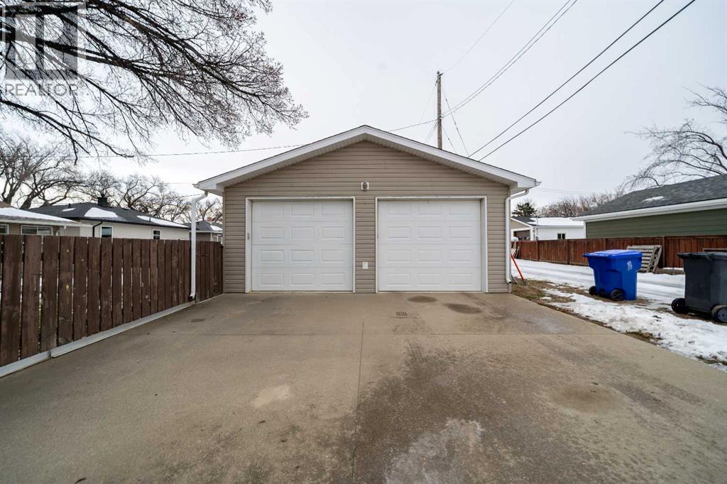 301 3 Avenue E, Bow Island, Alberta T0K 0G0 - Photo 29 - A2274753