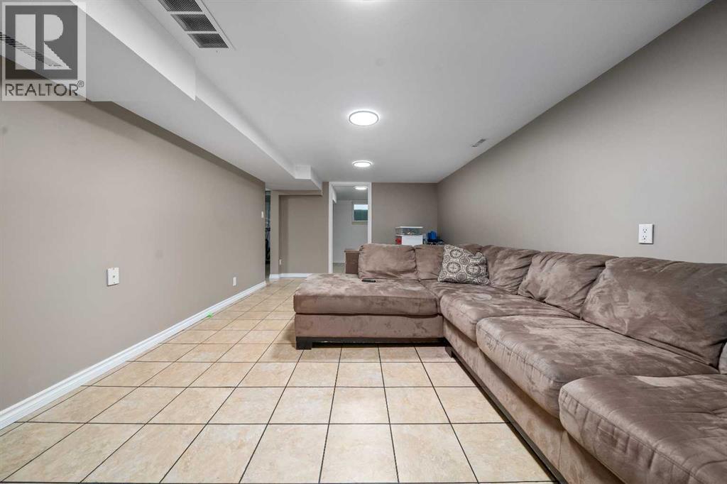 301 3 Avenue E, Bow Island, Alberta T0K 0G0 - Photo 20 - A2274753