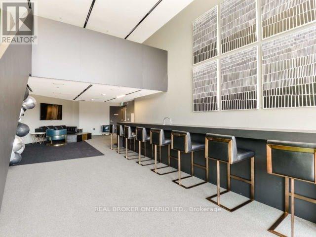 817 - 170 Bayview Avenue, Toronto, Ontario  M5A 0M4 - Photo 20 - C12455497