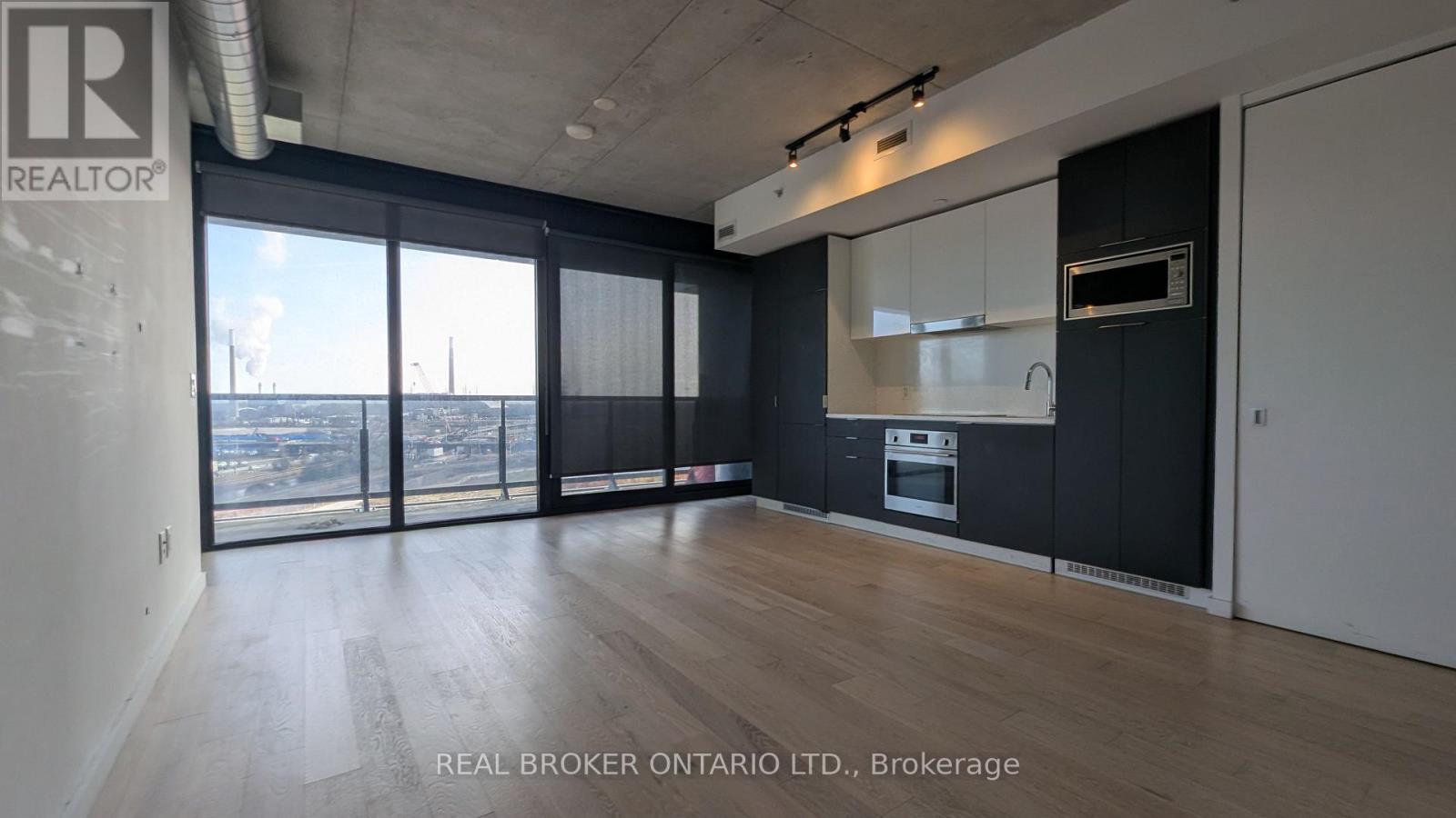 817 - 170 Bayview Avenue, Toronto, Ontario  M5A 0M4 - Photo 13 - C12455497