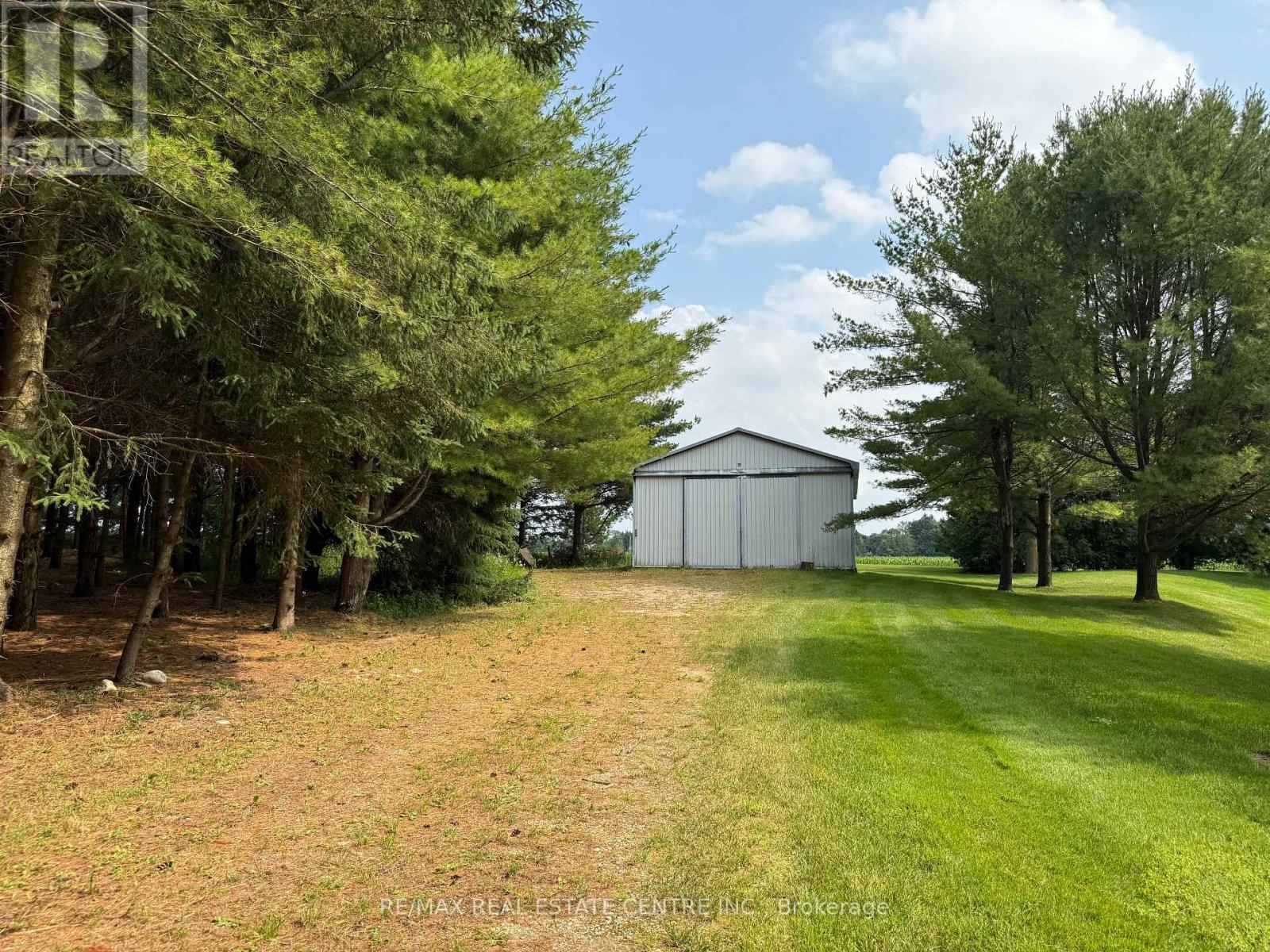 230 South Water Street, Wellington North, Ontario  N0G 2L3 - Photo 47 - X12626760