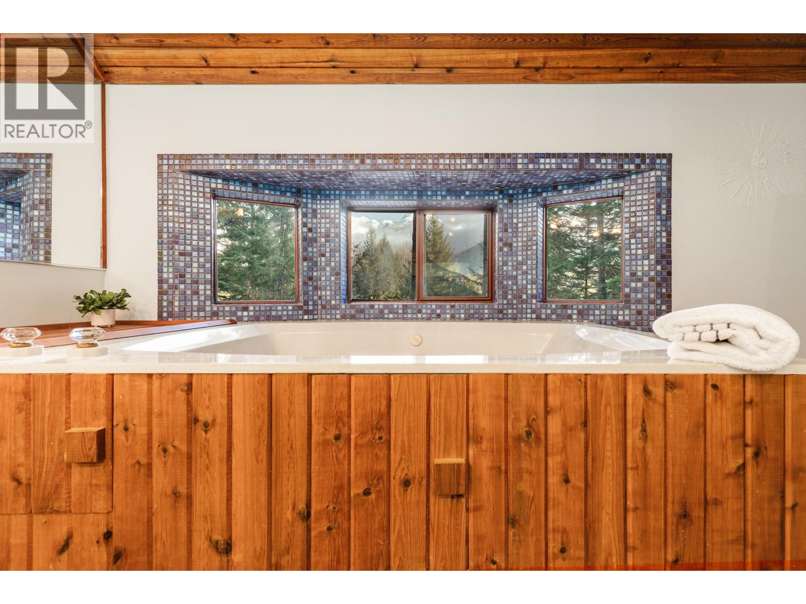 9249 Pinetree Lane, Whistler, British Columbia  V8E 0G5 - Photo 26 - R3069804