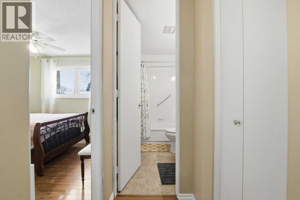 1207 Olympia Drive Se, Calgary, Alberta  T2C 1H6 - Photo 13 - A2273088