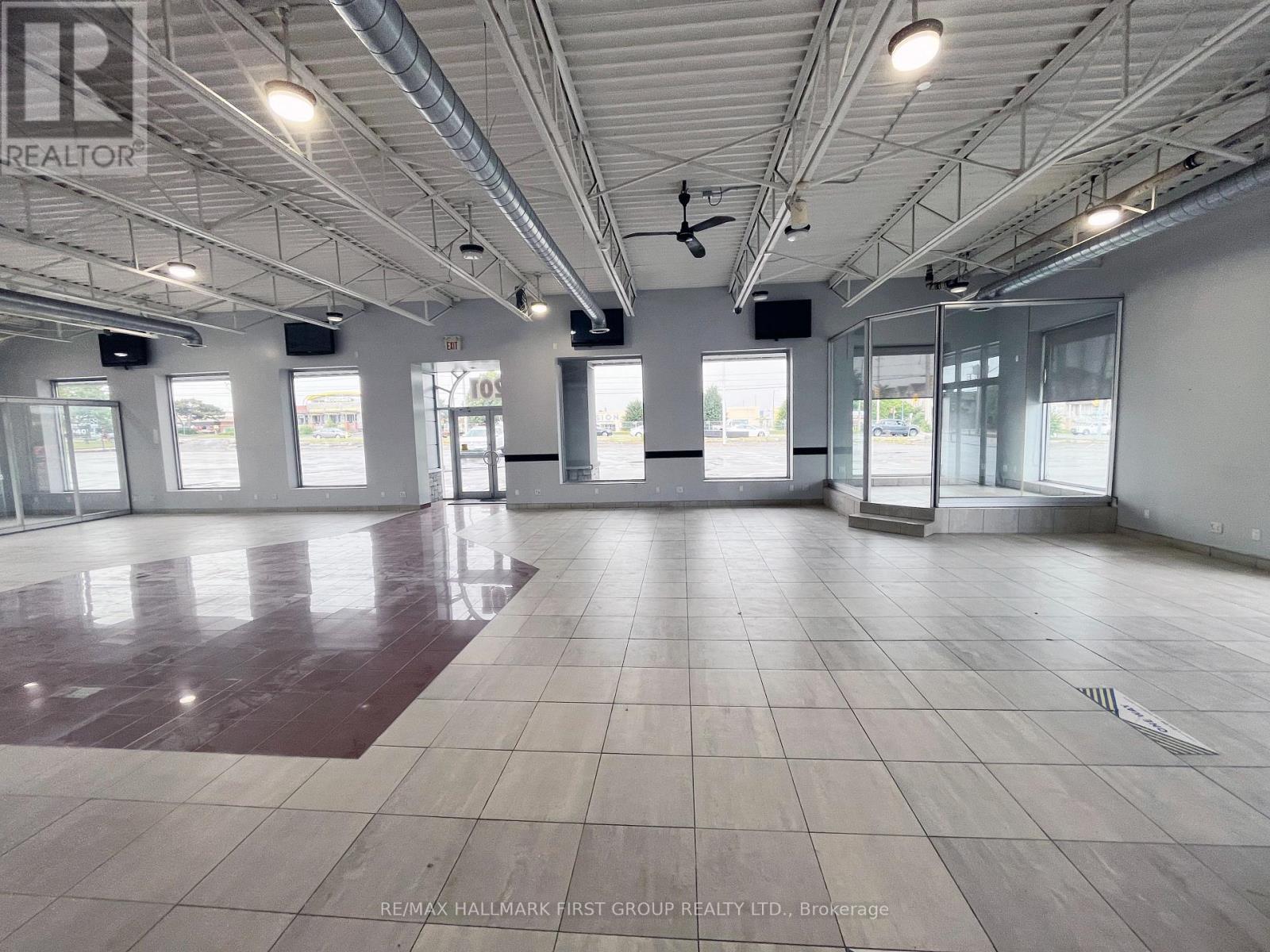 201 Bayly Street W, Ajax, Ontario  L1S 3K3 - Photo 4 - E12628812