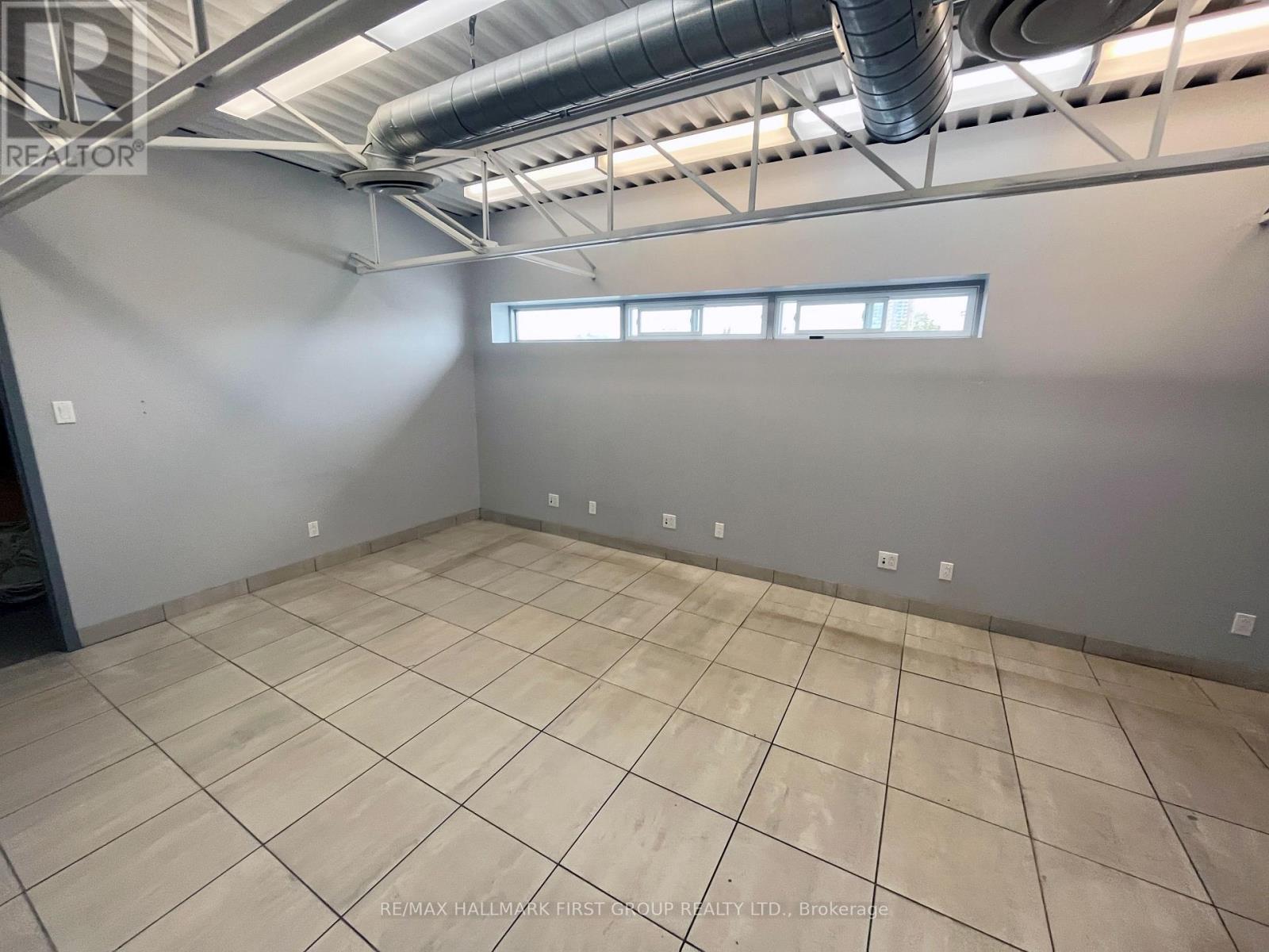 201 Bayly Street W, Ajax, Ontario  L1S 3K3 - Photo 8 - E12628812