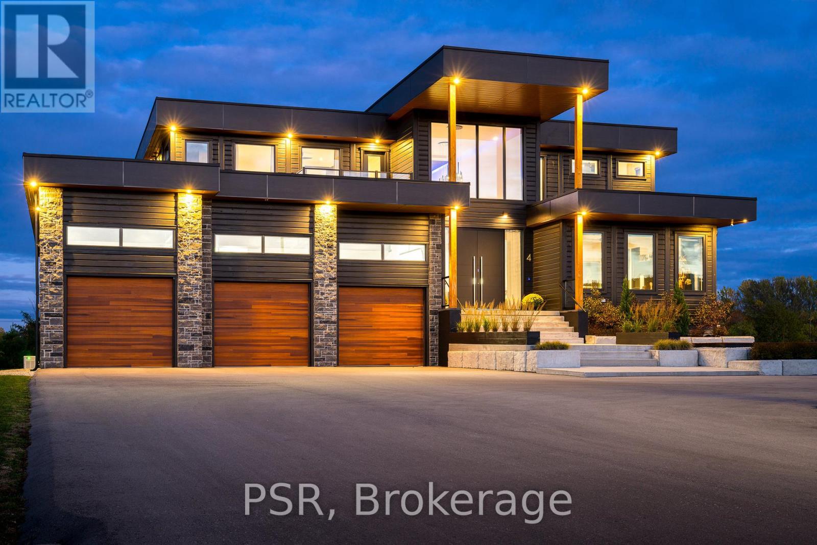 4 RAINTREE COURT, Clearview, Ontario