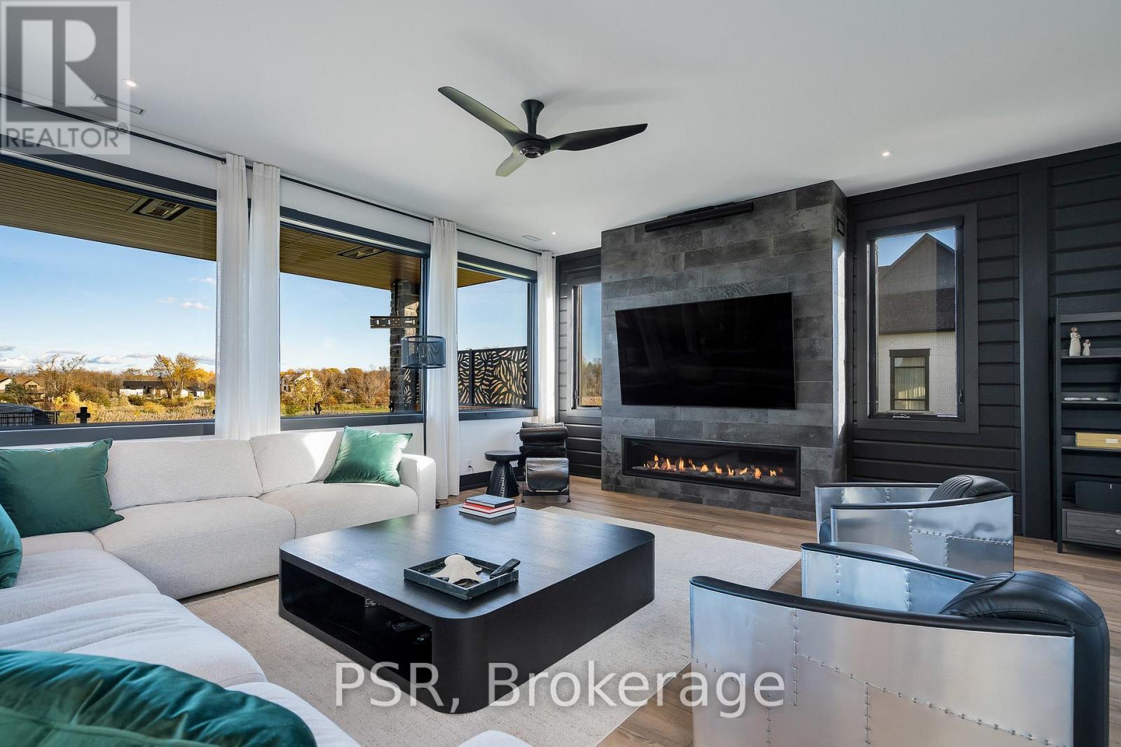 4 Raintree Court, Clearview, Ontario  L9Y 0K2 - Photo 5 - S12628816