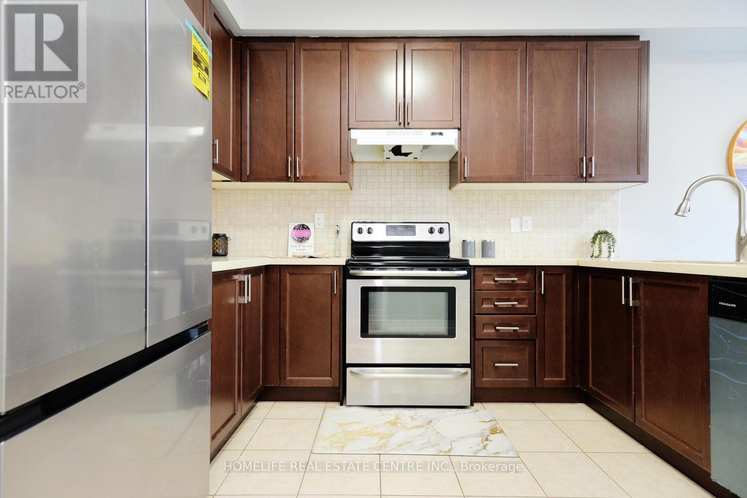 71 Villadowns Trail, Brampton, Ontario  L6R 3Y8 - Photo 18 - W12628800