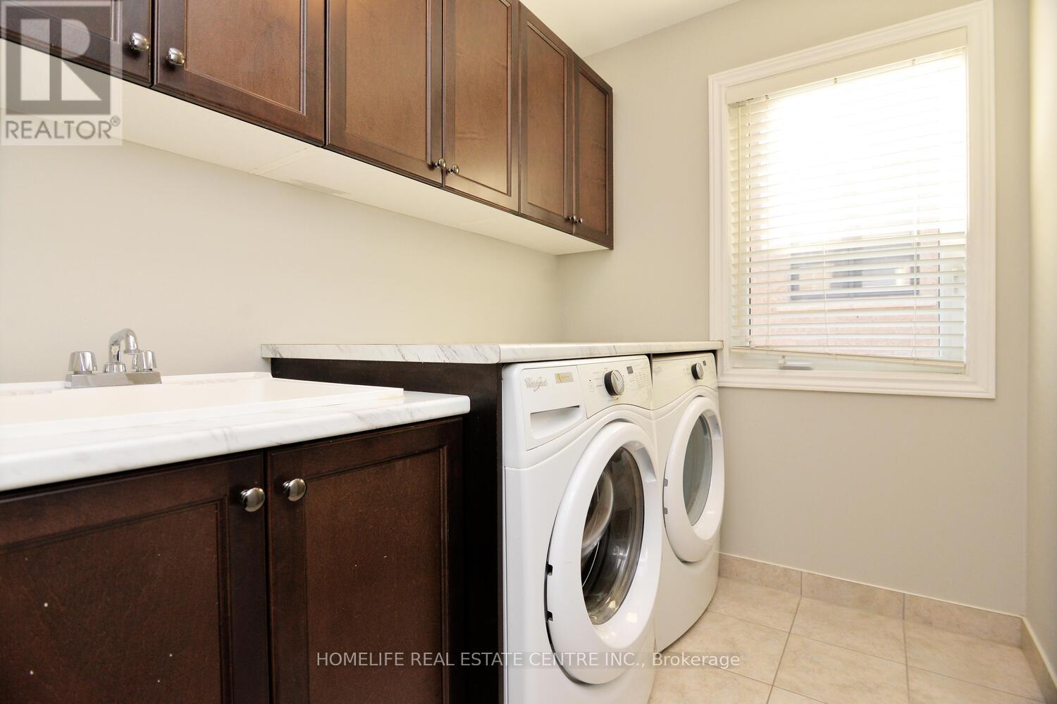 71 Villadowns Trail, Brampton, Ontario  L6R 3Y8 - Photo 37 - W12628800