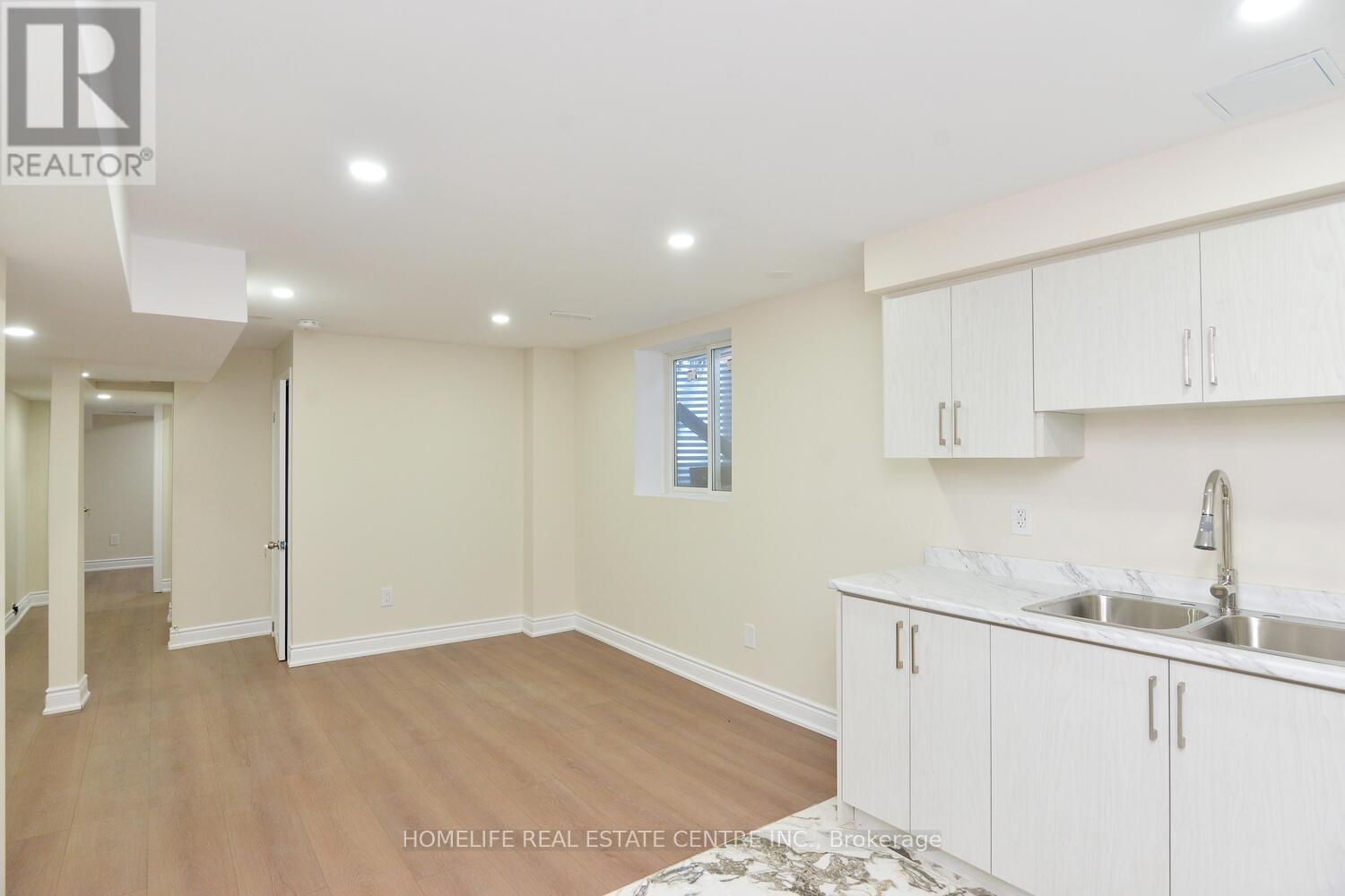 71 Villadowns Trail, Brampton, Ontario  L6R 3Y8 - Photo 42 - W12628800