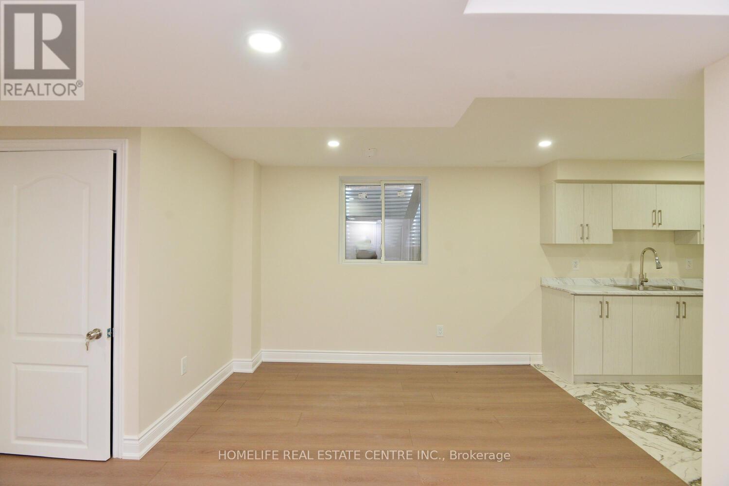 71 Villadowns Trail, Brampton, Ontario  L6R 3Y8 - Photo 43 - W12628800