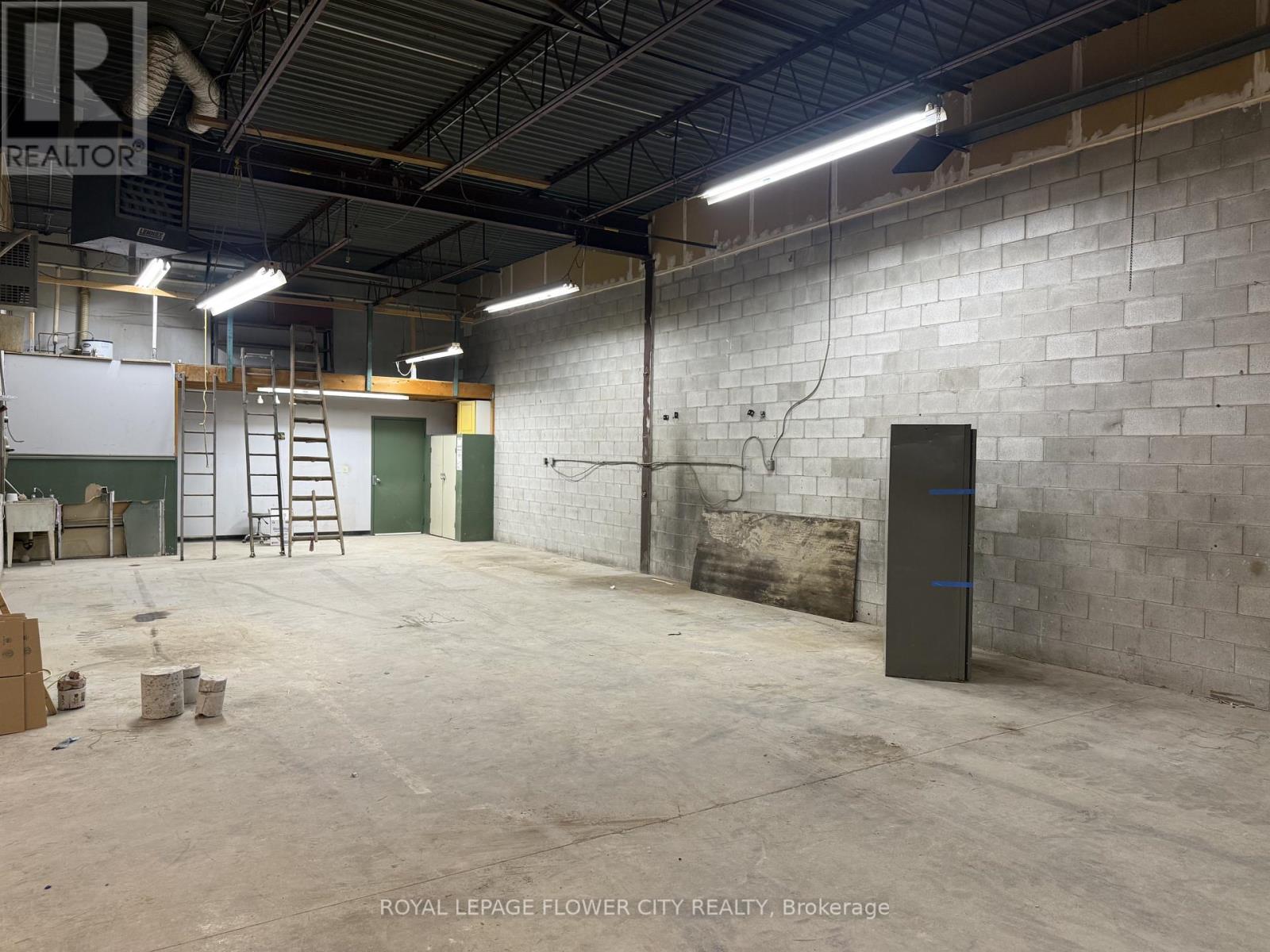 4-10 - 2386 Haines Road, Mississauga, Ontario  L4Y 1Y6 - Photo 3 - W12628820