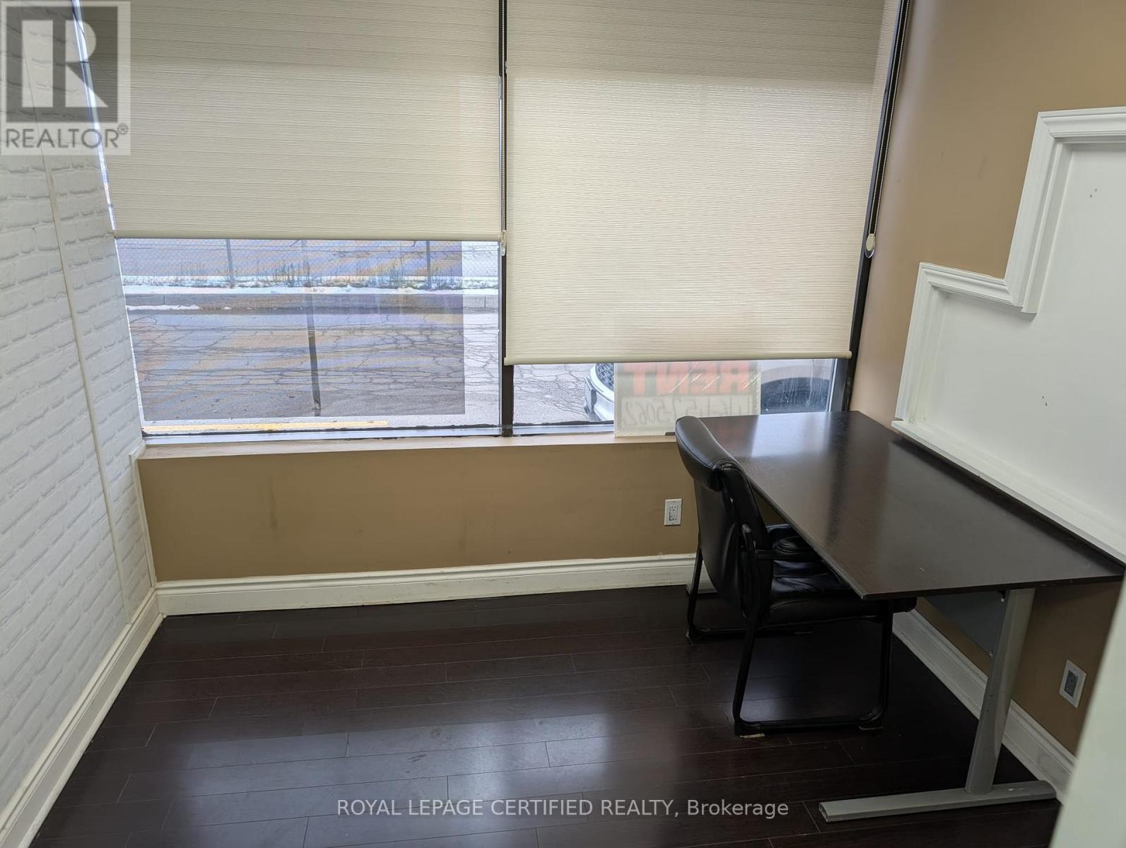 8 - 30 INTERMODAL DRIVE, Brampton, Ontario