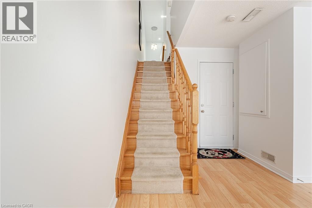 7186 Triumph Lane, Mississauga, Ontario  L5N 0C5 - Photo 35 - 40792934