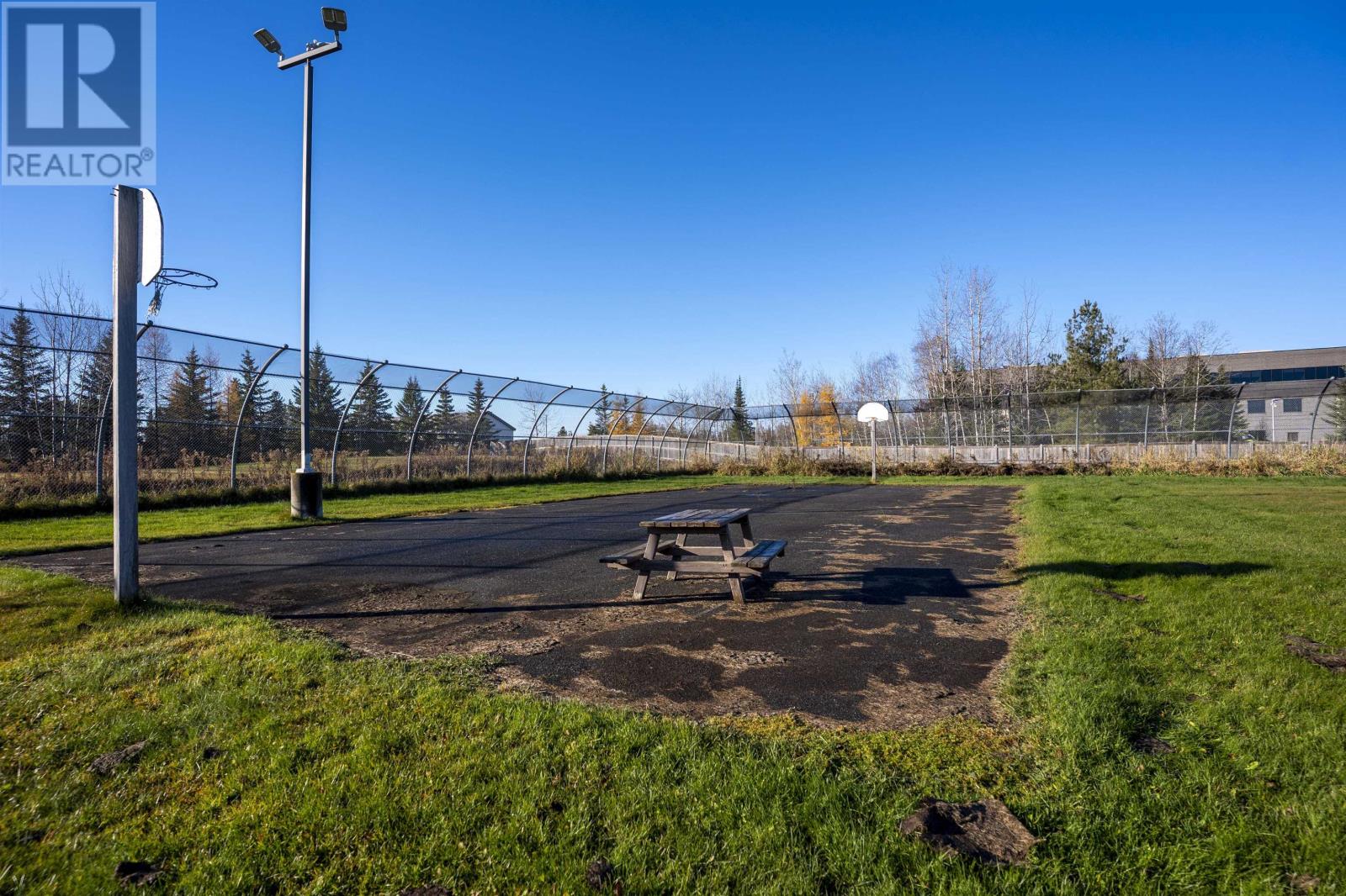 1024 Oliver Rd, Thunder Bay, Ontario P7B 7A5 - Photo 30 - TB253574