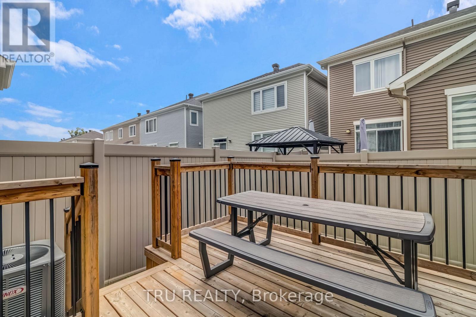 20 Coppermine Street, Ottawa, Ontario  K2J 6P6 - Photo 30 - X12628854