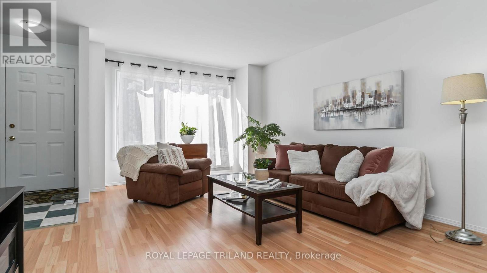 Photo 8 of 31 for 40 - 320 Westminster Avenue