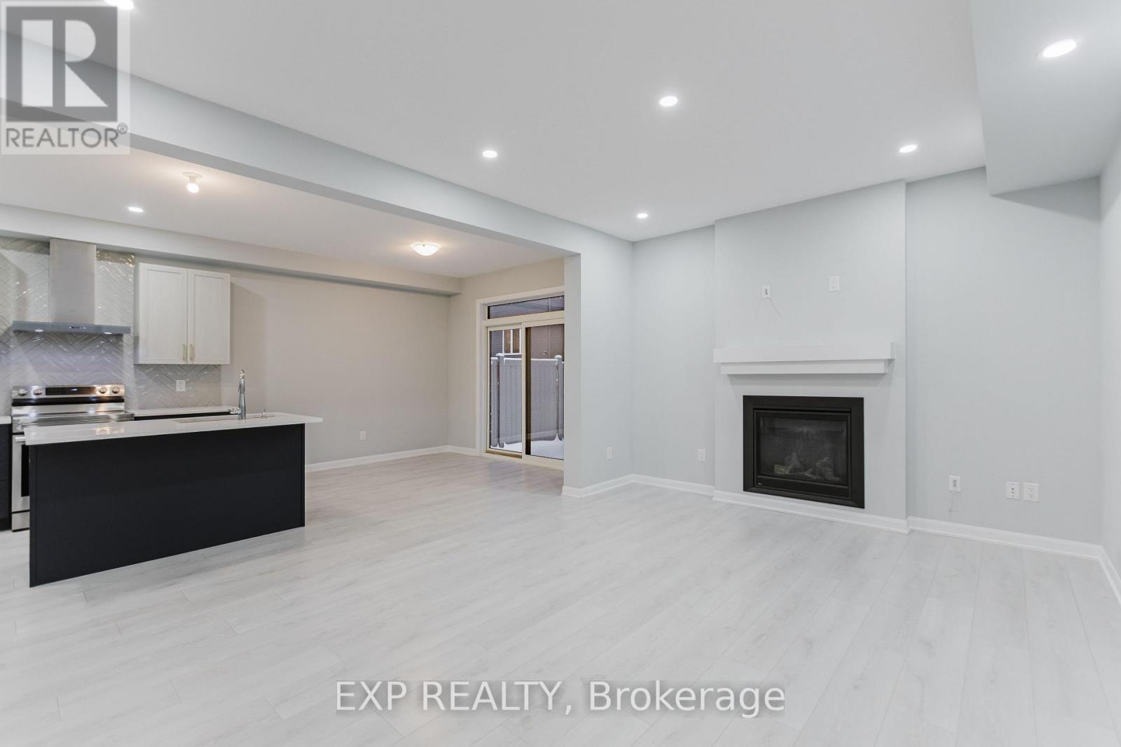 796 Cappamore Drive, Ottawa, Ontario K2J 6V6 - Photo 13 - X12445798