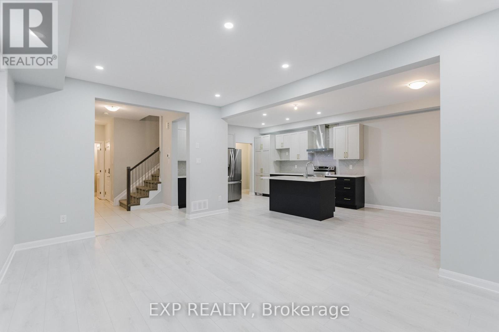 796 Cappamore Drive, Ottawa, Ontario K2J 6V6 - Photo 15 - X12445798