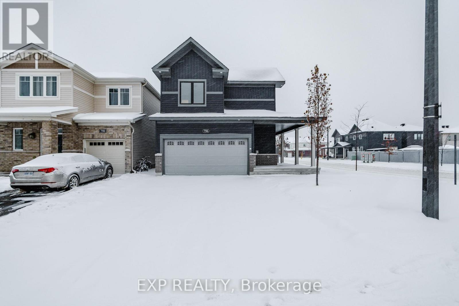 796 Cappamore Drive, Ottawa, Ontario K2J 6V6 - Photo 4 - X12445798