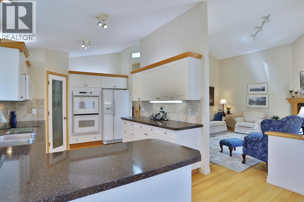 185 Hamptons Square Nw, Calgary, Alberta  T3A 5C3 - Photo 13 - A2262404