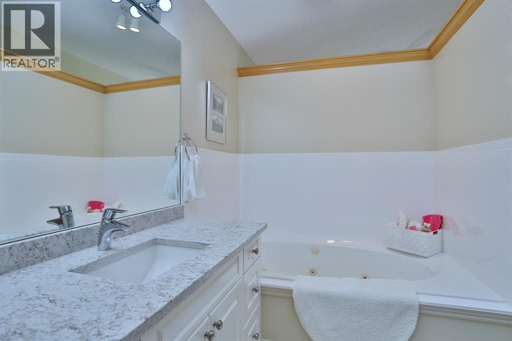 185 Hamptons Square Nw, Calgary, Alberta  T3A 5C3 - Photo 27 - A2262404