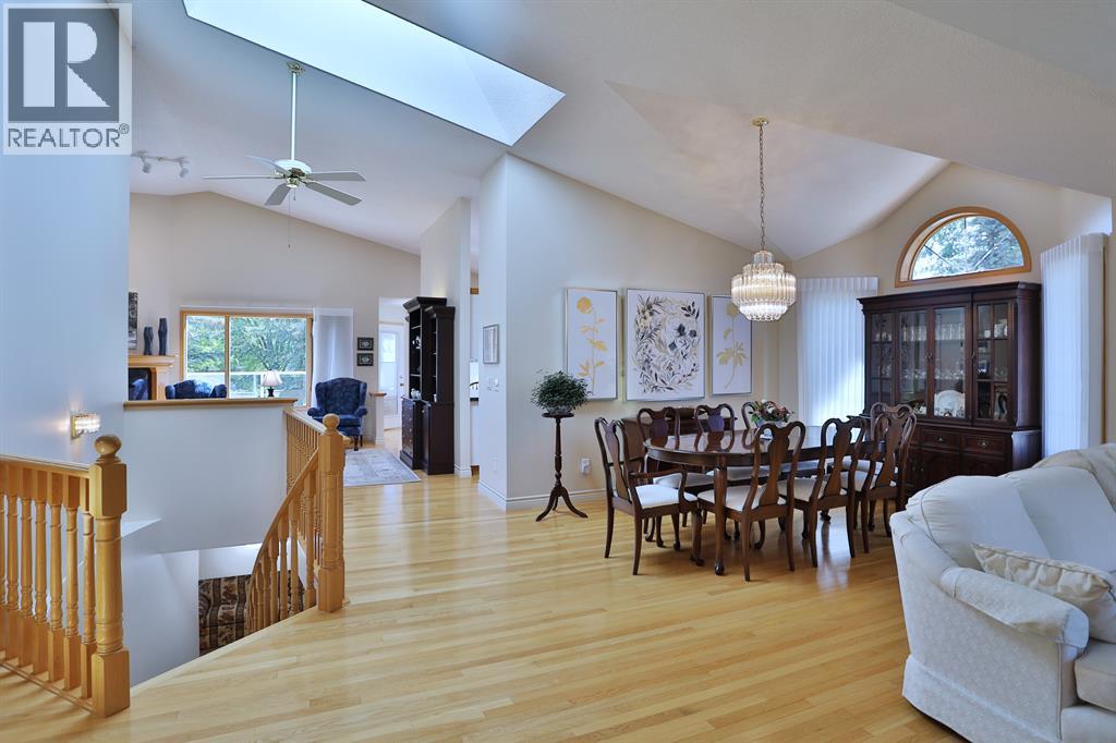 185 Hamptons Square Nw, Calgary, Alberta  T3A 5C3 - Photo 9 - A2262404