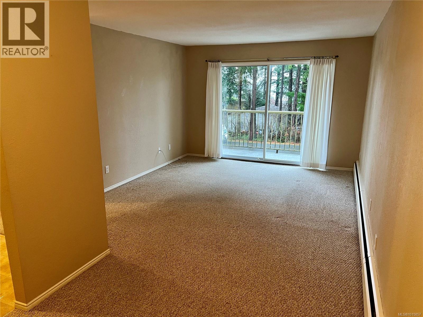 303 322 Birch St, Campbell River, British Columbia V9W 2S6 - Photo 3 - 1015857