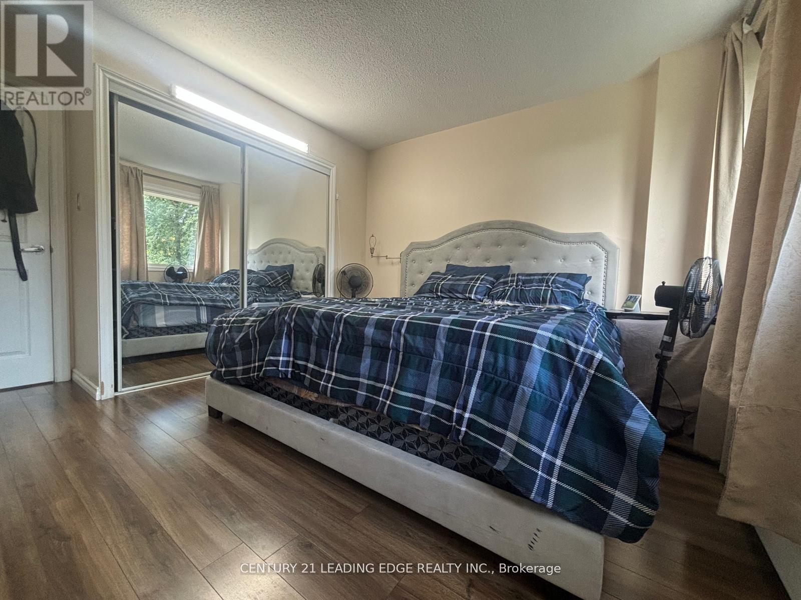 401 - 725 Don Mills Road, Toronto, Ontario  M3C 1S8 - Photo 2 - C12628894