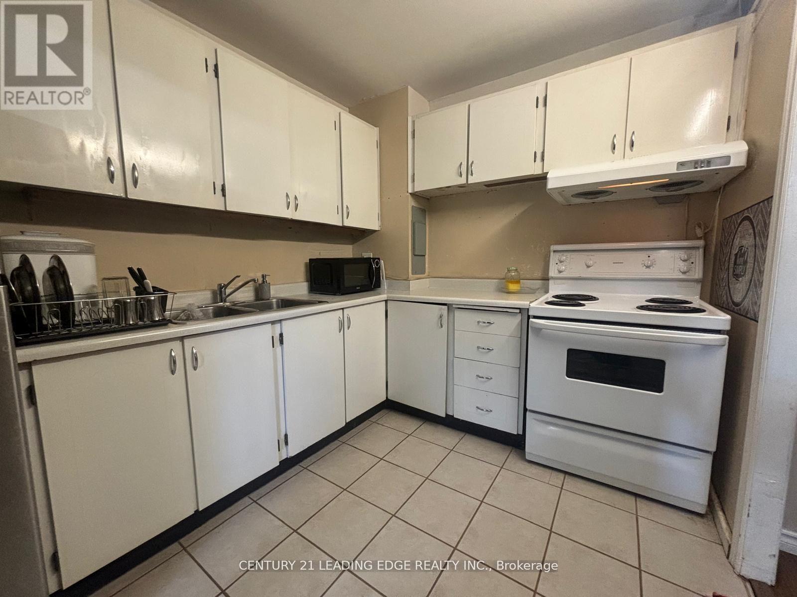 401 - 725 Don Mills Road, Toronto, Ontario  M3C 1S8 - Photo 7 - C12628894