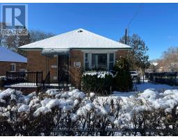 294 PHARMACY AVENUE, Toronto, Ontario