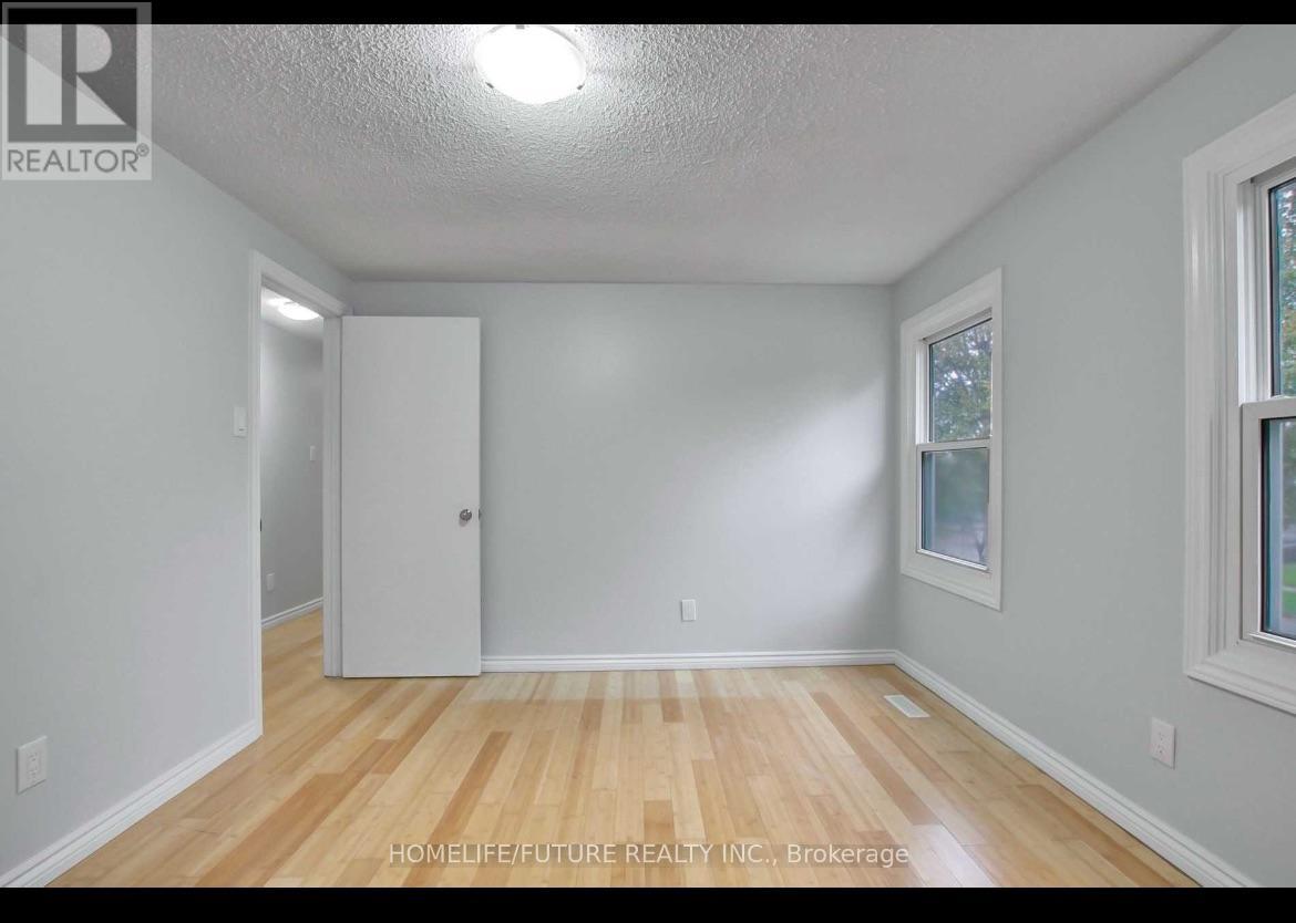 Main - 4 Stanbridge Court, Toronto, Ontario  M1B 2S5 - Photo 7 - E12628896