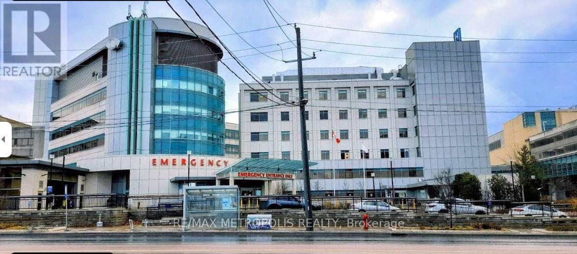 B6 - 715 Davis Drive, Newmarket, Ontario  L3Y 2R2 - Photo 8 - N12628858