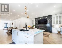 215 BAYVIEW AVENUE, Georgina, Ontario