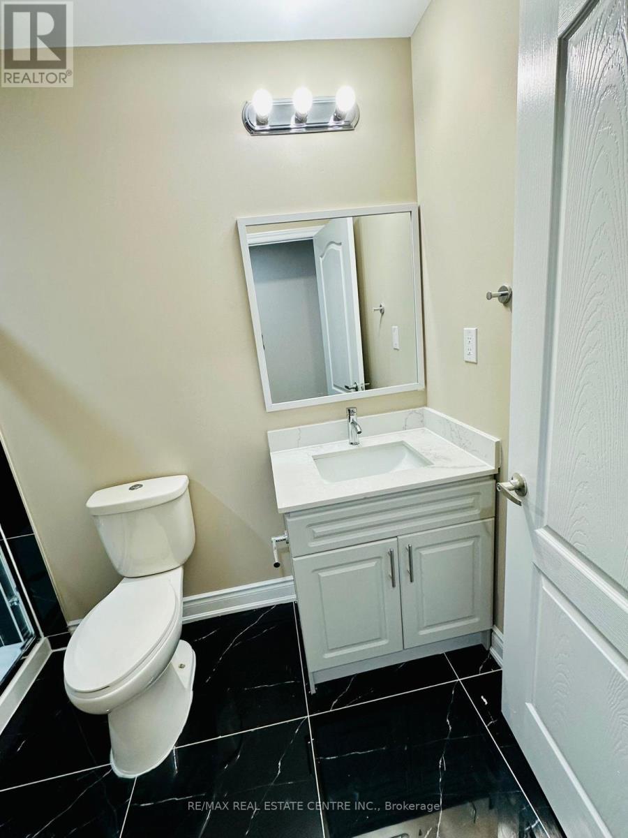 3 Elverton Crescent, Brampton, Ontario  L7A 4Z4 - Photo 19 - W12628840