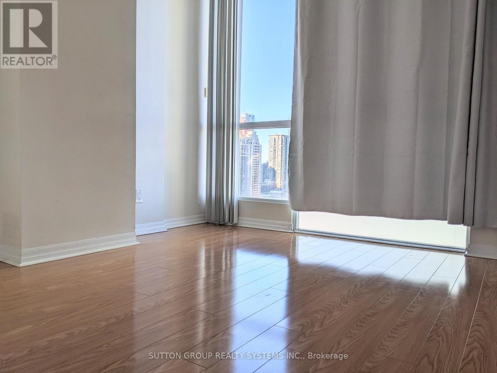 2003 - 225 Webb Drive, Mississauga, Ontario  L5B 4P2 - Photo 8 - W12628850