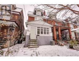 81 PAULINE AVENUE, Toronto, Ontario