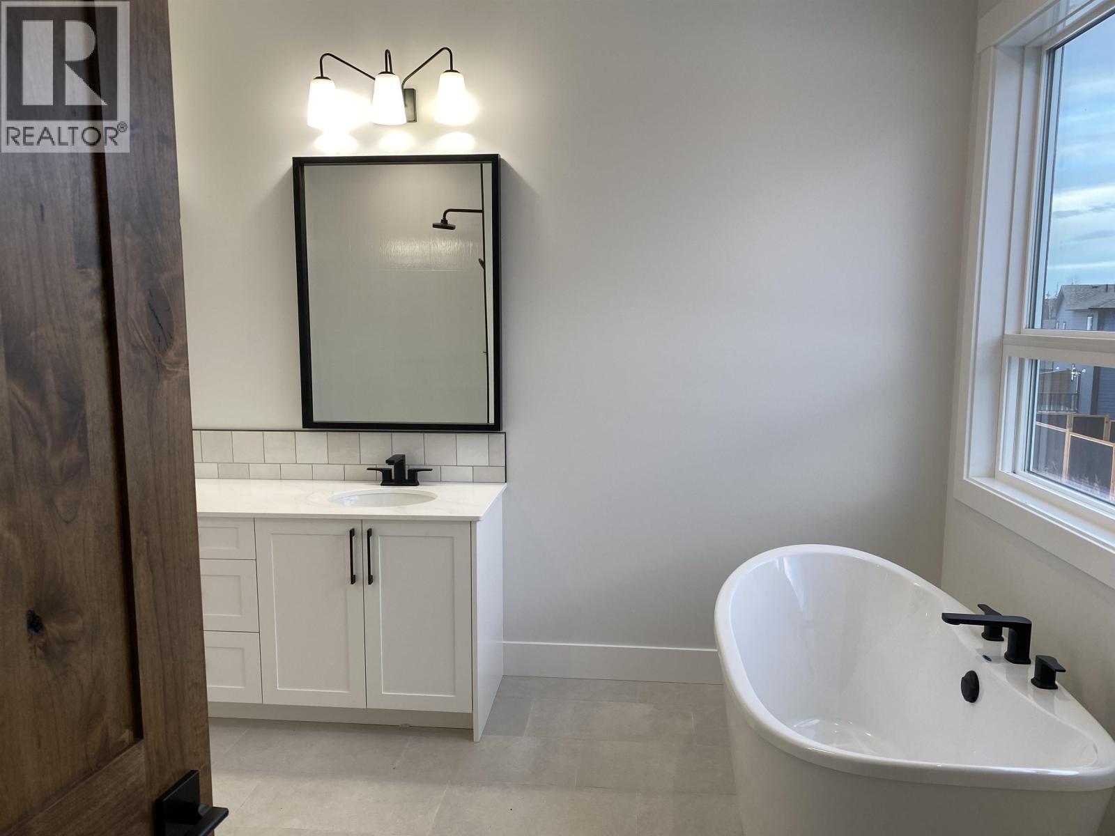 7428 Foxridge Avenue, Prince George, British Columbia  V2N 0H2 - Photo 15 - R3063235