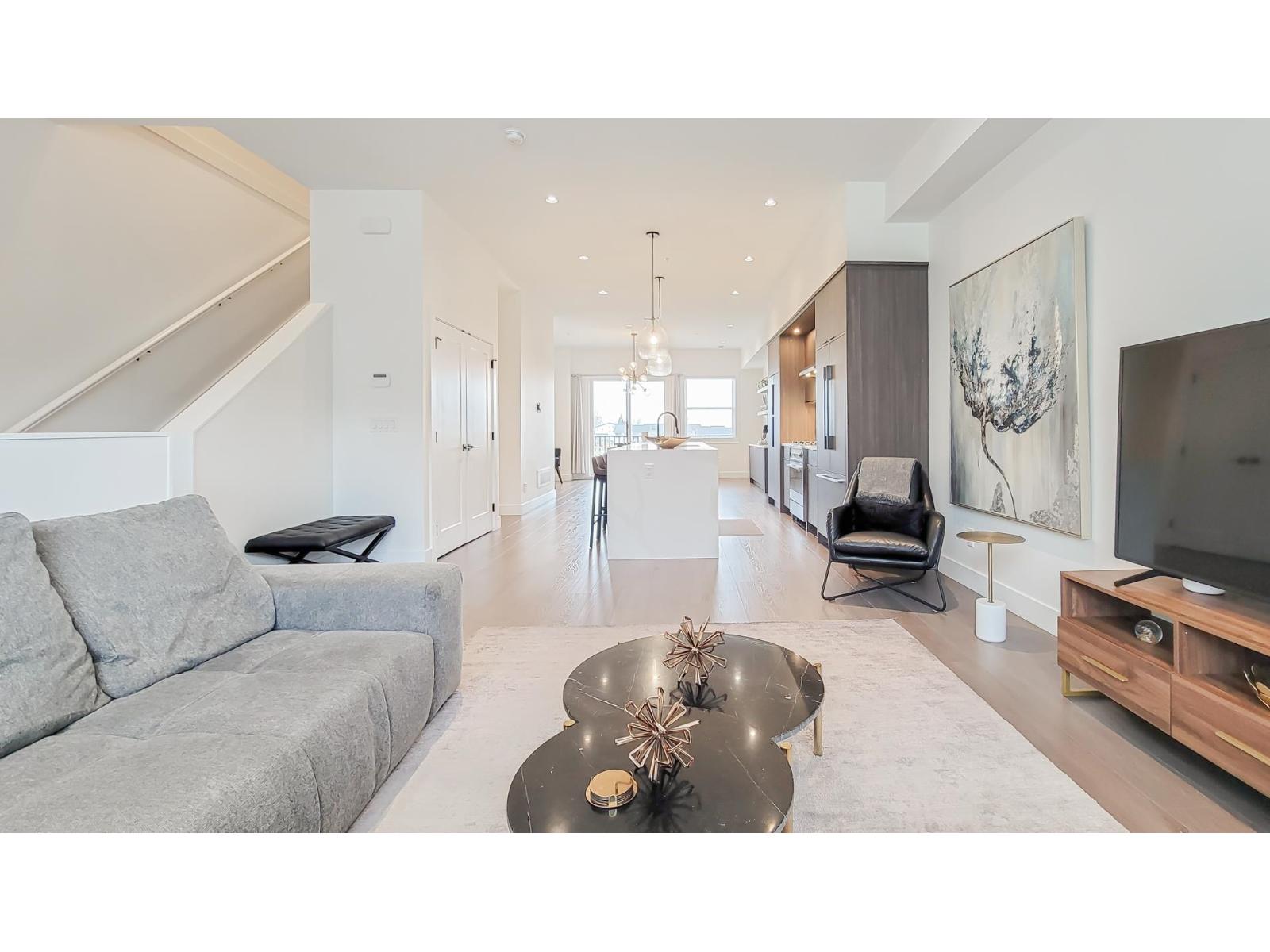 8163 202 Street, Langley, British Columbia V2Y 3K2 - Photo 5 - R3073623