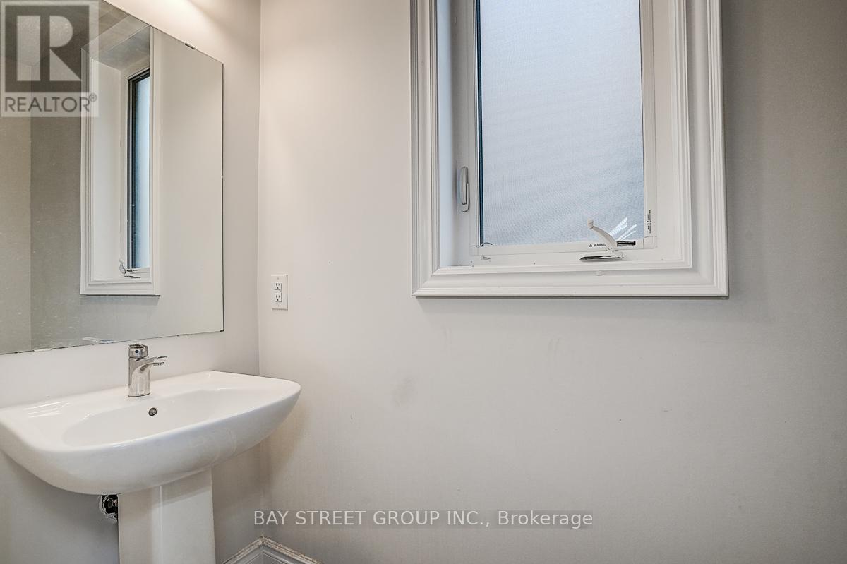 19 Nigh Drive, Markham, Ontario  L3S 0G4 - Photo 13 - N12628924