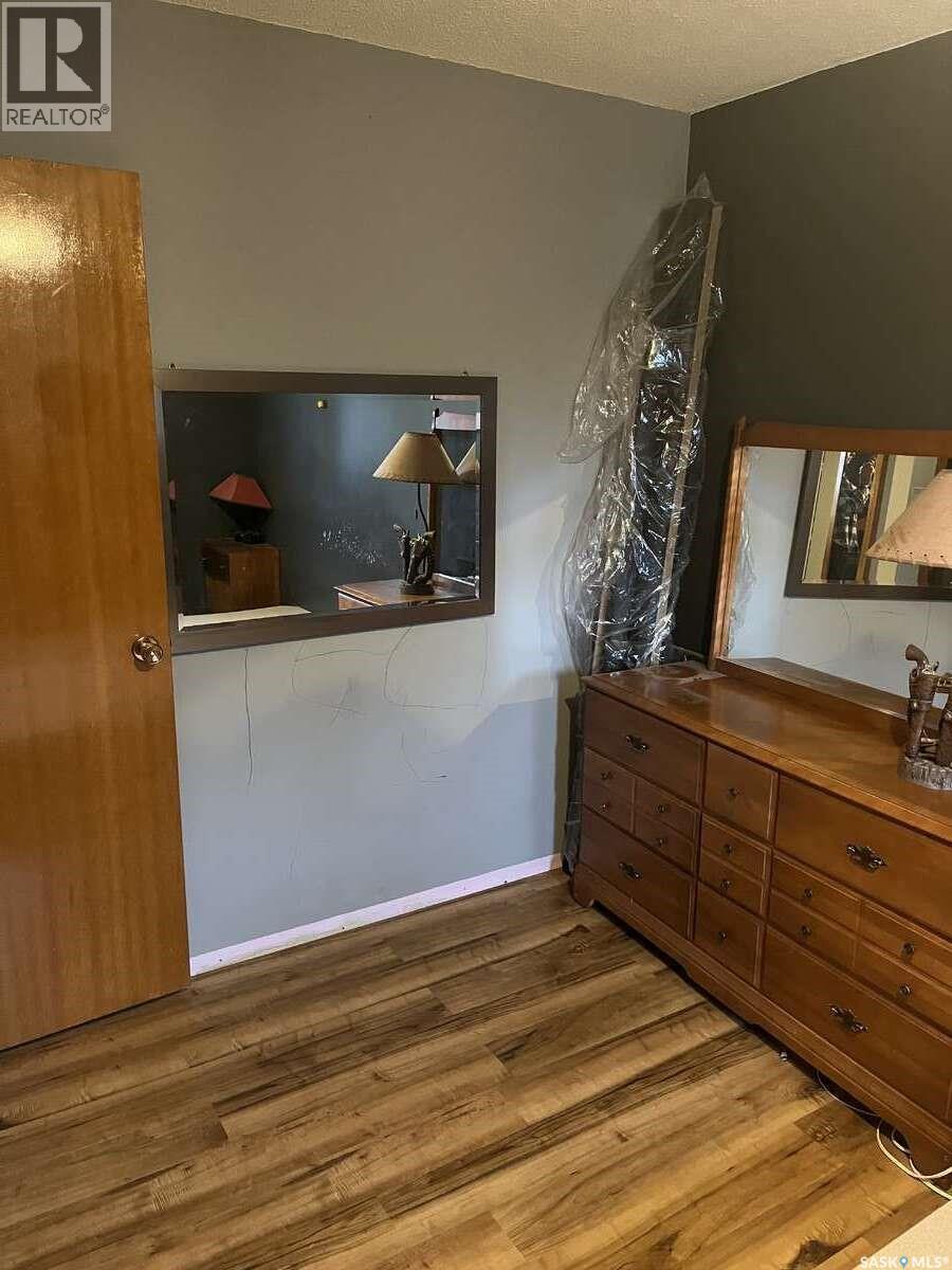 506 1st Avenue W, Leader, Saskatchewan  S0N 1H0 - Photo 18 - SK025552