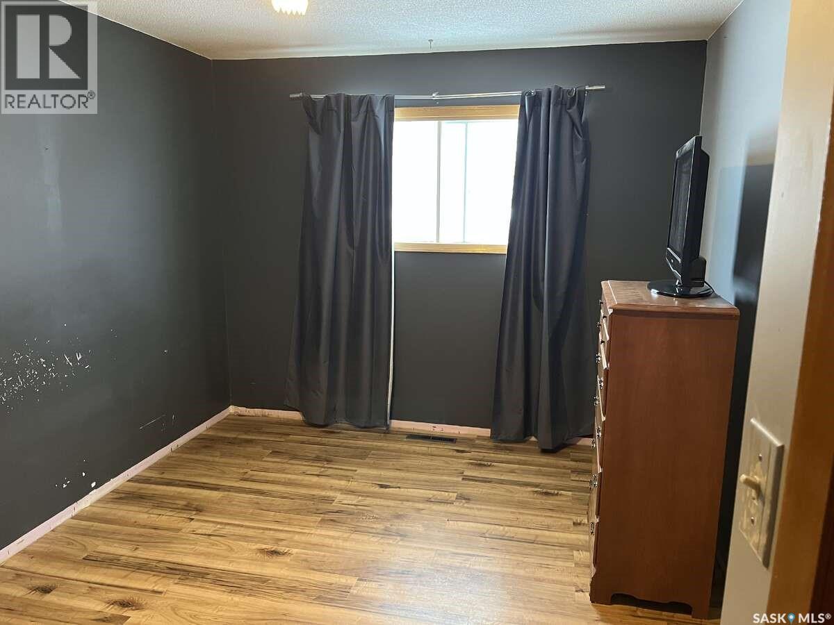506 1st Avenue W, Leader, Saskatchewan  S0N 1H0 - Photo 19 - SK025552