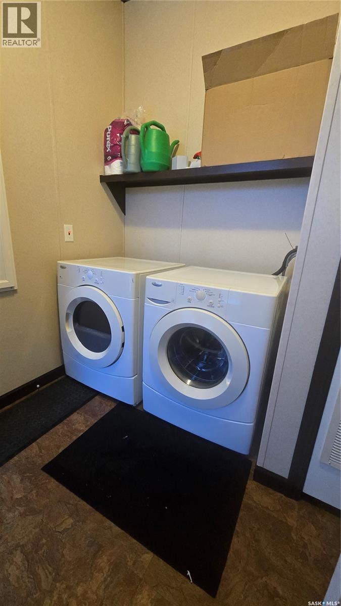 132 Fuller Crescent, Carievale, Saskatchewan  S0C 0P0 - Photo 12 - SK025548