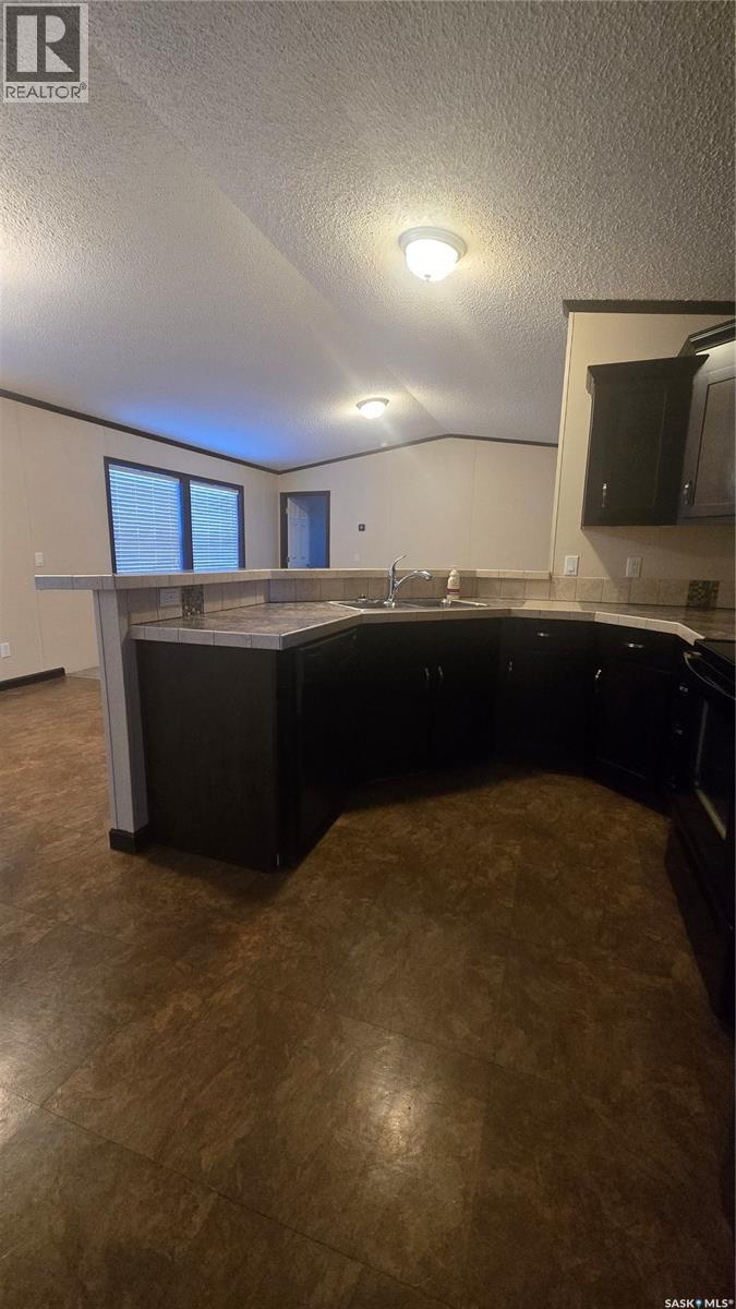 132 Fuller Crescent, Carievale, Saskatchewan  S0C 0P0 - Photo 3 - SK025548