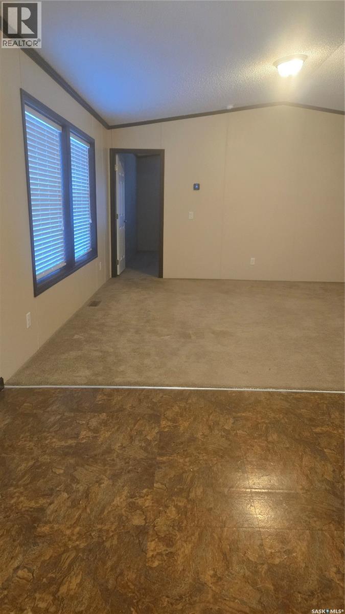 132 Fuller Crescent, Carievale, Saskatchewan  S0C 0P0 - Photo 5 - SK025548