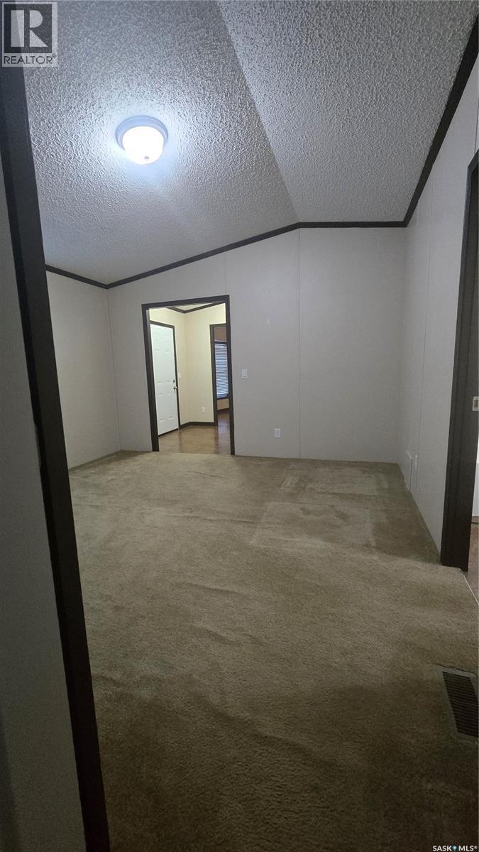 132 Fuller Crescent, Carievale, Saskatchewan  S0C 0P0 - Photo 6 - SK025548
