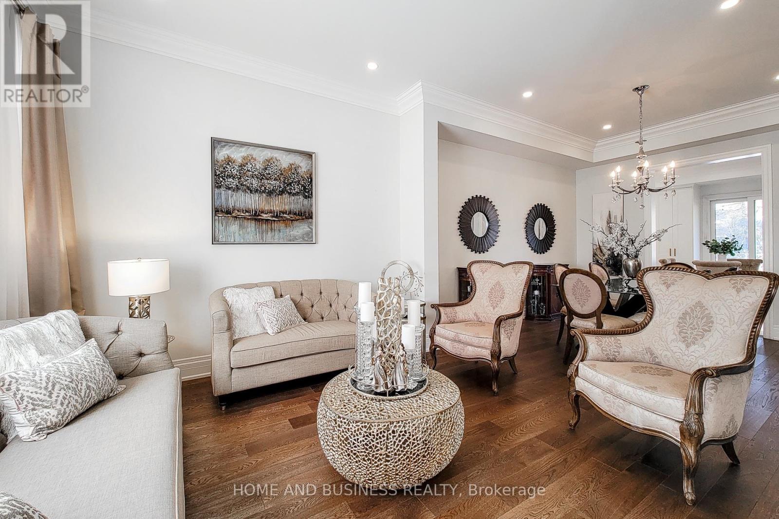 115 Russell Drive, Oakville, Ontario  L6H 1L4 - Photo 18 - W12628926